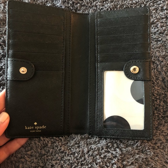 Kate Spade Wallet - Picture 2 of 3